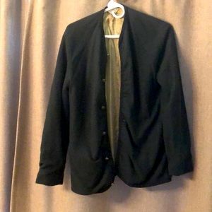 Womens medium black wool sportscaster ski jacket with brass buttons